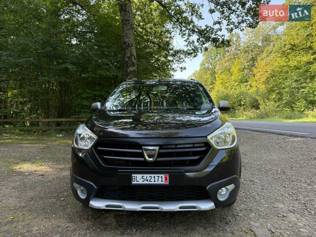 Дачия Lodgy Stepway 2016 в Стрые на Automoto.ua Черный Дачия Lodgy Stepway, объемом двигателя 1.2 л и пробегом 183 тыс. км за 8800 $, фото 59 на Automoto.ua