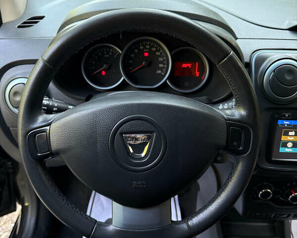 Дачия Lodgy Stepway 2016 в Стрые на Automoto.ua Черный Дачия Lodgy Stepway, объемом двигателя 1.2 л и пробегом 183 тыс. км за 8800 $, фото 70 на Automoto.ua