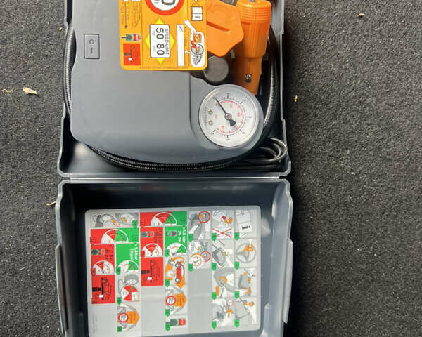 Дачия Lodgy Stepway 2016 в Стрые на Automoto.ua Черный Дачия Lodgy Stepway, объемом двигателя 1.2 л и пробегом 183 тыс. км за 8800 $, фото 74 на Automoto.ua