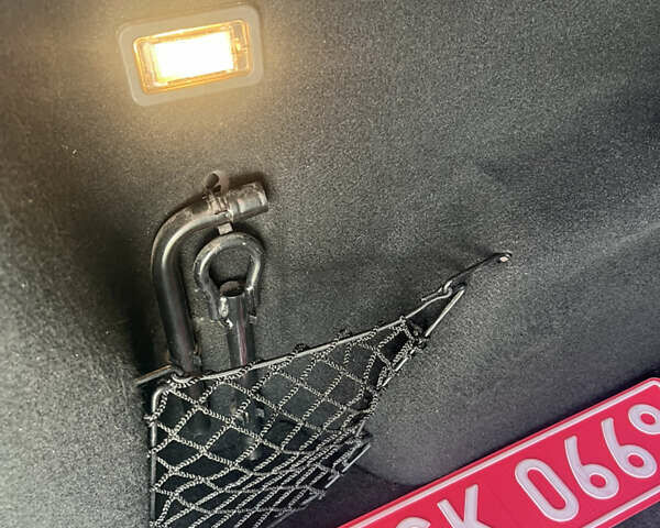 Дачия Lodgy Stepway 2016 в Стрые на Automoto.ua Черный Дачия Lodgy Stepway, объемом двигателя 1.2 л и пробегом 183 тыс. км за 8800 $, фото 76 на Automoto.ua