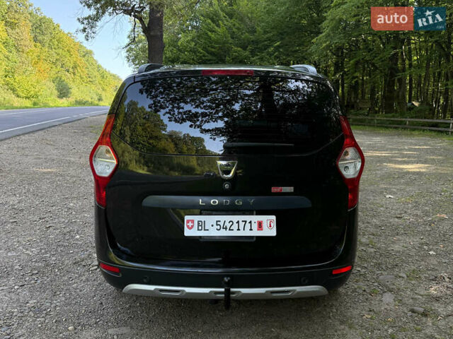 Дачия Lodgy Stepway 2016 в Стрые на Automoto.ua Черный Дачия Lodgy Stepway, объемом двигателя 1.2 л и пробегом 183 тыс. км за 8800 $, фото 41 на Automoto.ua