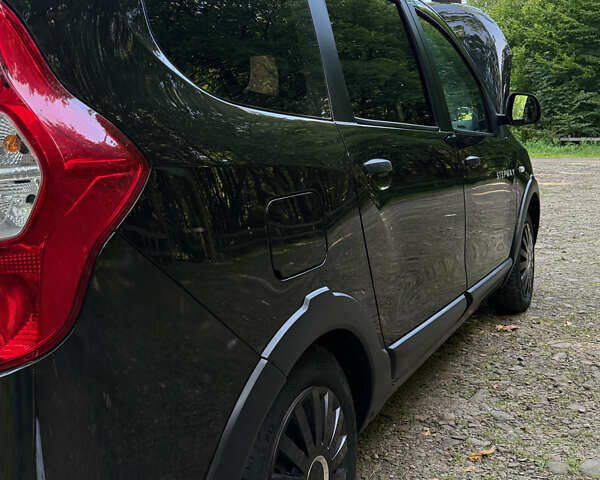 Дачия Lodgy Stepway 2016 в Стрые на Automoto.ua Черный Дачия Lodgy Stepway, объемом двигателя 1.2 л и пробегом 183 тыс. км за 8800 $, фото 21 на Automoto.ua