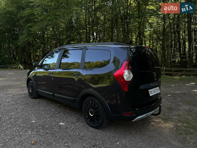 Черный Дачия Lodgy Stepway, объемом двигателя 1.2 л и пробегом 183 тыс. км за 9850 $, фото 27 на Automoto.ua