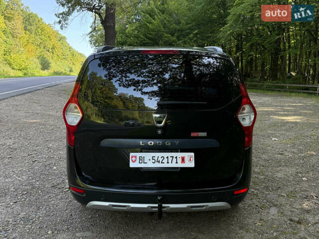 Черный Дачия Lodgy Stepway, объемом двигателя 1.2 л и пробегом 183 тыс. км за 8699 $, фото 23 на Automoto.ua