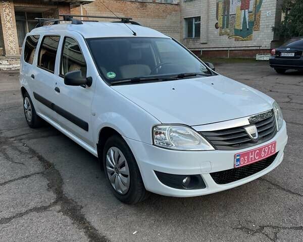 Белый Дачия Logan MCV, объемом двигателя 1.4 л и пробегом 175 тыс. км за 4950 $, фото 18 на Automoto.ua