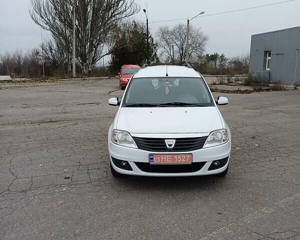 Белый Дачия Logan MCV, объемом двигателя 1.6 л и пробегом 179 тыс. км за 5850 $, фото 12 на Automoto.ua