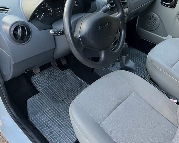 Белый Дачия Logan MCV, объемом двигателя 1.4 л и пробегом 175 тыс. км за 4950 $, фото 22 на Automoto.ua