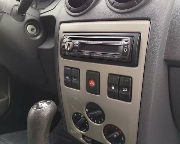 Белый Дачия Logan MCV, объемом двигателя 1.4 л и пробегом 178 тыс. км за 5500 $, фото 19 на Automoto.ua