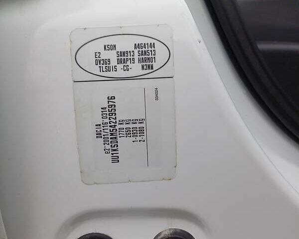 Белый Дачия Logan MCV, объемом двигателя 1.6 л и пробегом 179 тыс. км за 5850 $, фото 24 на Automoto.ua