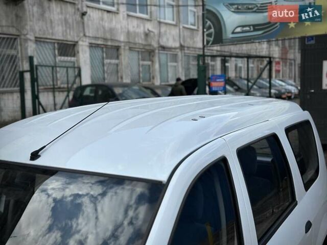 Белый Дачия Logan MCV, объемом двигателя 1.4 л и пробегом 253 тыс. км за 5300 $, фото 18 на Automoto.ua