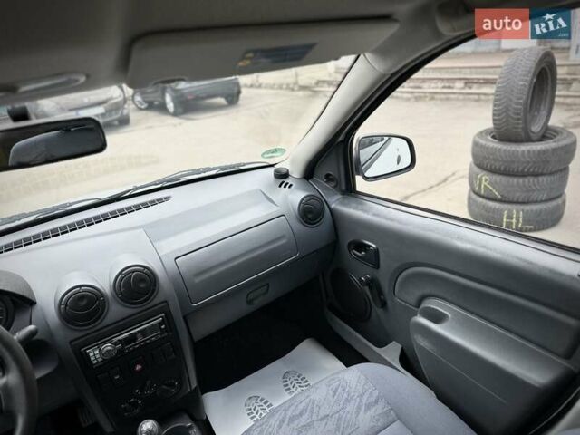 Белый Дачия Logan MCV, объемом двигателя 1.4 л и пробегом 253 тыс. км за 5300 $, фото 38 на Automoto.ua
