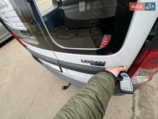 Белый Дачия Logan MCV, объемом двигателя 1.4 л и пробегом 253 тыс. км за 5300 $, фото 115 на Automoto.ua