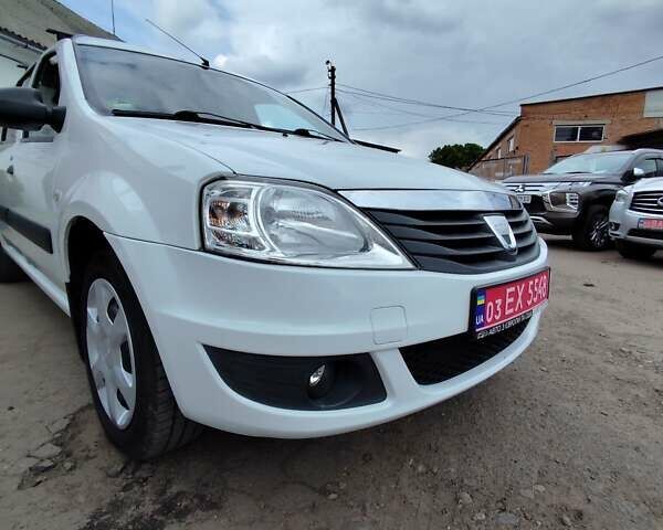 Белый Дачия Logan MCV, объемом двигателя 1.4 л и пробегом 178 тыс. км за 5500 $, фото 12 на Automoto.ua