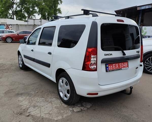 Белый Дачия Logan MCV, объемом двигателя 1.4 л и пробегом 178 тыс. км за 5500 $, фото 11 на Automoto.ua