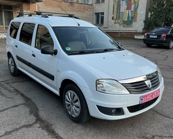 Белый Дачия Logan MCV, объемом двигателя 1.4 л и пробегом 175 тыс. км за 4950 $, фото 15 на Automoto.ua