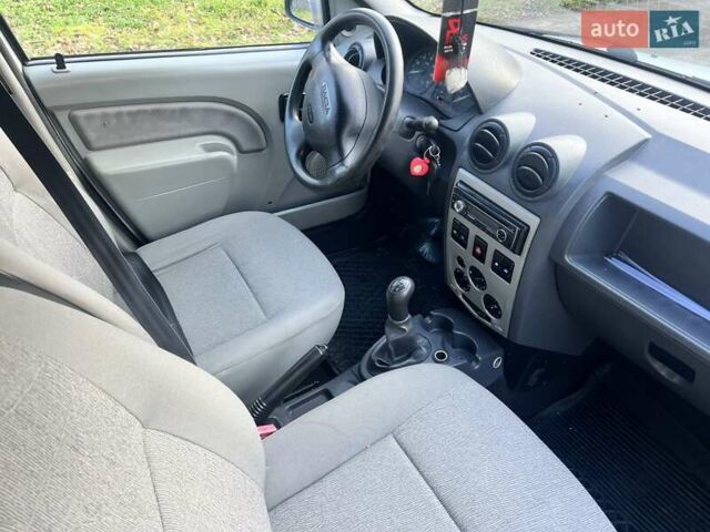 Білий Дачія Logan MCV, об'ємом двигуна 1.6 л та пробігом 231 тис. км за 5100 $, фото 34 на Automoto.ua