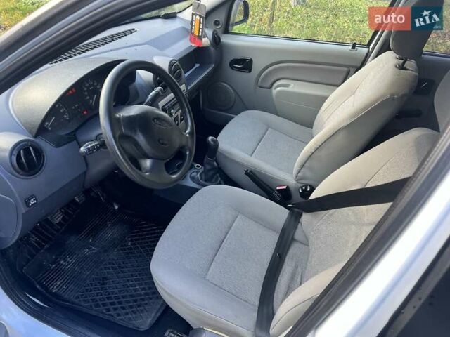 Белый Дачия Logan MCV, объемом двигателя 1.6 л и пробегом 231 тыс. км за 4650 $, фото 39 на Automoto.ua