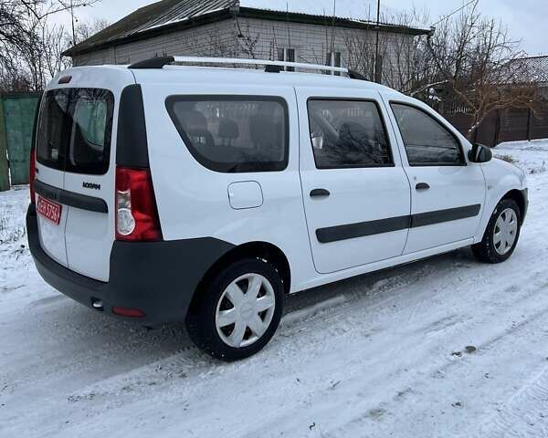 Білий Дачія Logan MCV, об'ємом двигуна 1.6 л та пробігом 200 тис. км за 5200 $, фото 10 на Automoto.ua