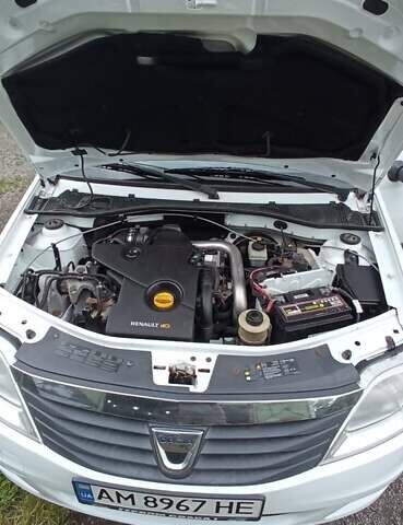 Белый Дачия Logan MCV, объемом двигателя 1.5 л и пробегом 280 тыс. км за 5650 $, фото 10 на Automoto.ua