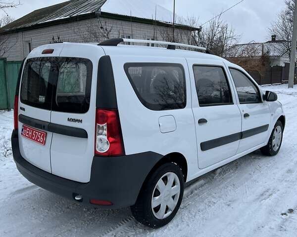 Білий Дачія Logan MCV, об'ємом двигуна 1.6 л та пробігом 200 тис. км за 5200 $, фото 8 на Automoto.ua