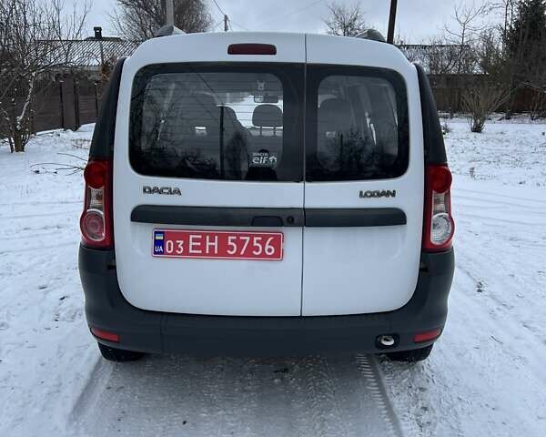 Білий Дачія Logan MCV, об'ємом двигуна 1.6 л та пробігом 200 тис. км за 5200 $, фото 12 на Automoto.ua