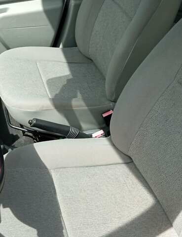 Белый Дачия Logan MCV, объемом двигателя 1.5 л и пробегом 280 тыс. км за 5650 $, фото 11 на Automoto.ua