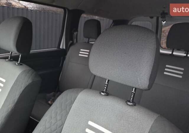 Белый Дачия Logan MCV, объемом двигателя 1.6 л и пробегом 182 тыс. км за 5900 $, фото 26 на Automoto.ua