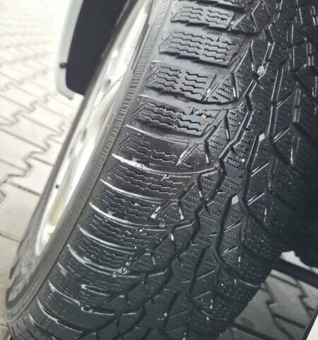 Белый Дачия Logan MCV, объемом двигателя 1.6 л и пробегом 182 тыс. км за 5900 $, фото 3 на Automoto.ua