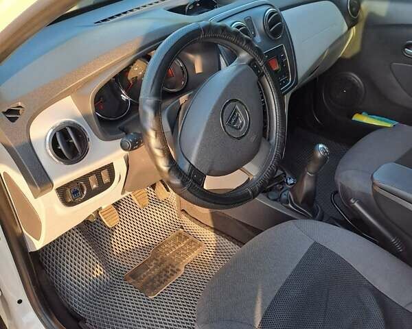 Дачия Logan MCV 2014 в Покровском на Automoto.ua Белый Дачия Logan MCV, объемом двигателя 1.46 л и пробегом 178 тыс. км за 8000 $, фото 5 на Automoto.ua