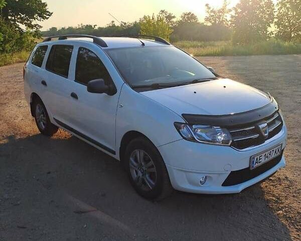 Дачия Logan MCV 2014 в Покровском на Automoto.ua Белый Дачия Logan MCV, объемом двигателя 1.46 л и пробегом 178 тыс. км за 8000 $, фото 10 на Automoto.ua