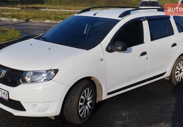 Белый Дачия Logan MCV, объемом двигателя 1.1 л и пробегом 142 тыс. км за 5600 $, фото 3 на Automoto.ua