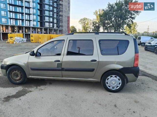 Бежевый Дачия Logan MCV, объемом двигателя 1.6 л и пробегом 382 тыс. км за 3000 $, фото 4 на Automoto.ua