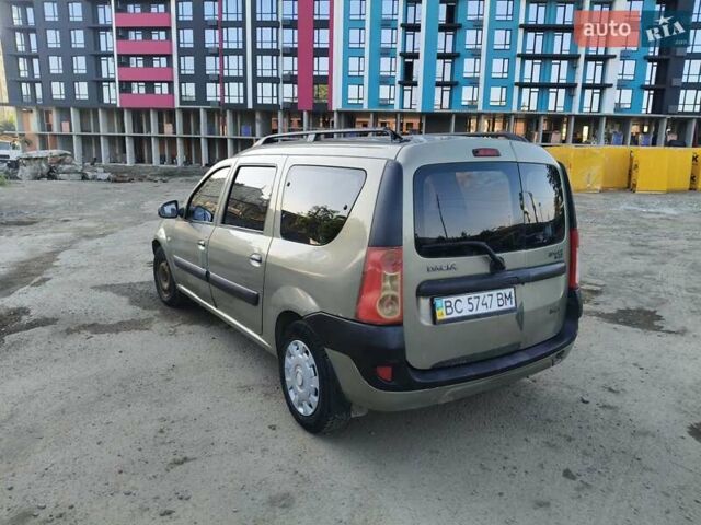 Бежевый Дачия Logan MCV, объемом двигателя 1.6 л и пробегом 382 тыс. км за 3000 $, фото 8 на Automoto.ua