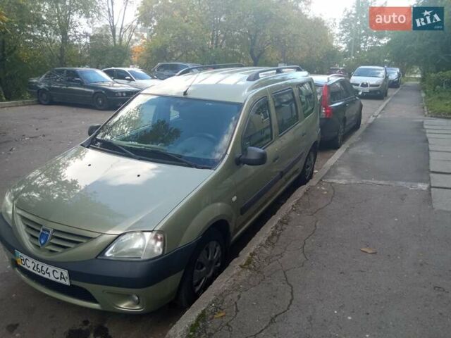 Бежевый Дачия Logan MCV, объемом двигателя 1.6 л и пробегом 285 тыс. км за 5600 $, фото 25 на Automoto.ua