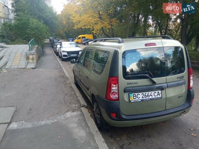 Бежевый Дачия Logan MCV, объемом двигателя 1.6 л и пробегом 285 тыс. км за 5600 $, фото 23 на Automoto.ua