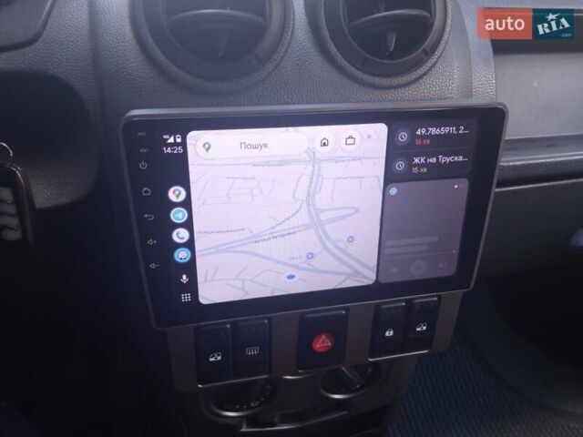 Бежевый Дачия Logan MCV, объемом двигателя 1.6 л и пробегом 285 тыс. км за 5600 $, фото 2 на Automoto.ua