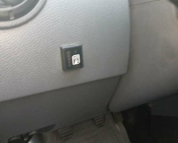 Бежевый Дачия Logan MCV, объемом двигателя 1.6 л и пробегом 285 тыс. км за 5600 $, фото 45 на Automoto.ua