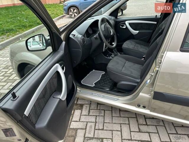 Бежевий Дачія Logan MCV, об'ємом двигуна 1.6 л та пробігом 109 тис. км за 6499 $, фото 14 на Automoto.ua