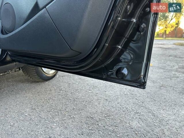 Черный Дачия Logan MCV, объемом двигателя 1.6 л и пробегом 143 тыс. км за 6850 $, фото 37 на Automoto.ua