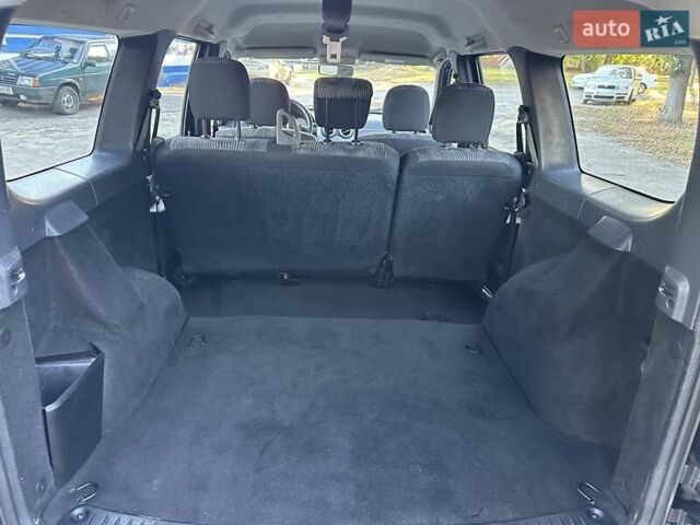 Черный Дачия Logan MCV, объемом двигателя 1.6 л и пробегом 143 тыс. км за 6850 $, фото 24 на Automoto.ua