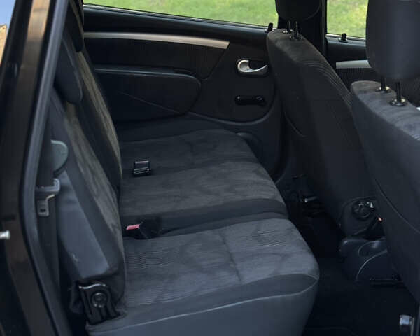 Дачия Logan MCV 2011 в Умани на Automoto.ua Черный Дачия Logan MCV, объемом двигателя 1.6 л и пробегом 144 тыс. км за 6350 $, фото 18 на Automoto.ua