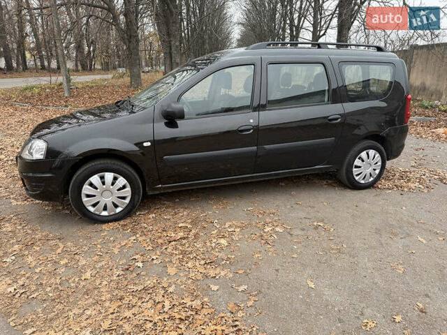 Черный Дачия Logan MCV, объемом двигателя 1.6 л и пробегом 233 тыс. км за 6500 $, фото 10 на Automoto.ua