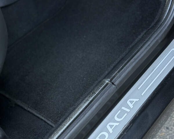 Чорний Дачія Logan MCV, об'ємом двигуна 1.6 л та пробігом 144 тис. км за 6350 $, фото 20 на Automoto.ua