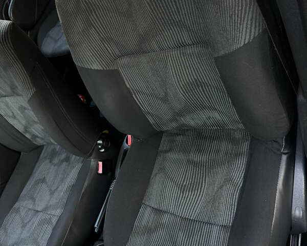 Дачия Logan MCV 2011 в Умани на Automoto.ua Черный Дачия Logan MCV, объемом двигателя 1.6 л и пробегом 144 тыс. км за 6350 $, фото 11 на Automoto.ua