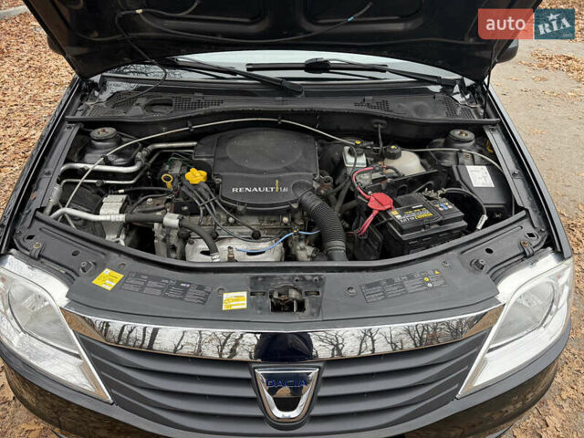 Черный Дачия Logan MCV, объемом двигателя 1.6 л и пробегом 233 тыс. км за 6500 $, фото 18 на Automoto.ua