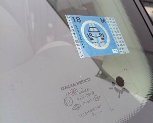 Чорний Дачія Logan MCV, об'ємом двигуна 1.6 л та пробігом 180 тис. км за 6899 $, фото 28 на Automoto.ua