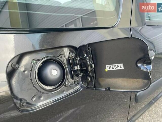 Черный Дачия Logan MCV, объемом двигателя 0 л и пробегом 145 тыс. км за 3500 $, фото 5 на Automoto.ua