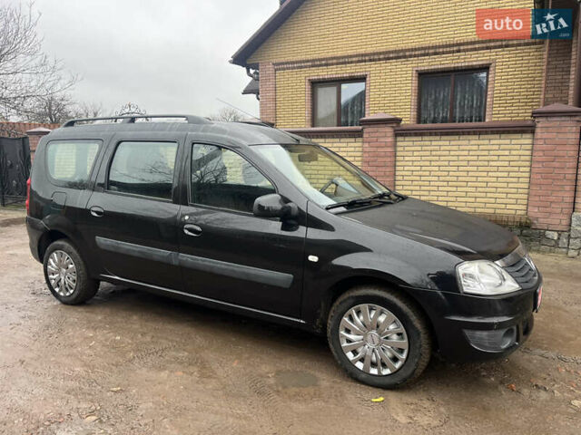Черный Дачия Logan MCV, объемом двигателя 1.6 л и пробегом 220 тыс. км за 6900 $, фото 7 на Automoto.ua