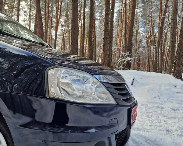 Черный Дачия Logan MCV, объемом двигателя 1.6 л и пробегом 180 тыс. км за 6999 $, фото 28 на Automoto.ua