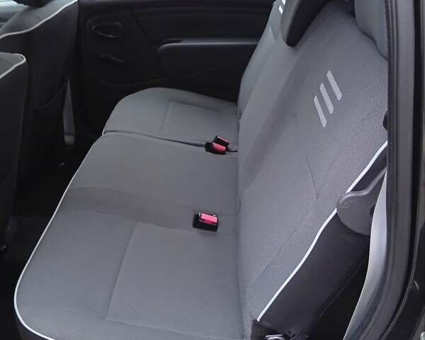 Чорний Дачія Logan MCV, об'ємом двигуна 1.6 л та пробігом 180 тис. км за 6899 $, фото 19 на Automoto.ua